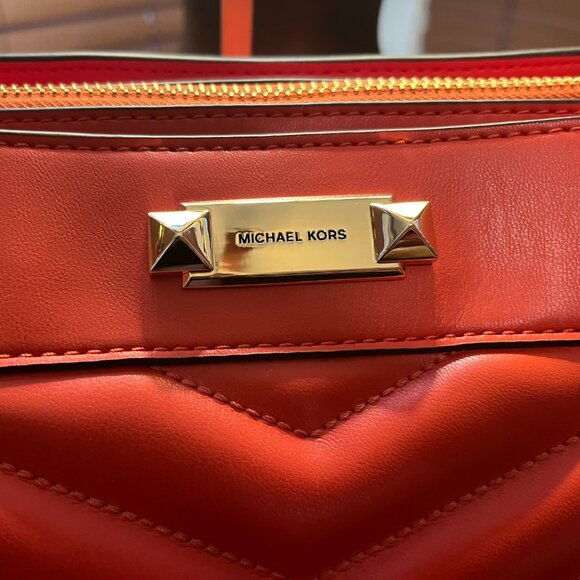 NWT Michael Kors Whitney Quilted Tote in Orange with Gold Hardware w/dustbag - Picture 10 of 14